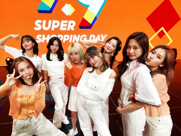 Dans La Boucle Lisa Lalisa Twice Au Shopee 9 9 Show Rose Au Met Gala 21 Et Plus Des Derniers Evenements De La K Pop Cette Semaine K Pop News Insde Fr Dans La Boucle Lisa Lalisa Twice Au Shopee 9 9 Show Rose Au Met Gala 21 Et Plus Des Derniers Evenements De La K Pop Cette Semaine K Pop News Insde Fr