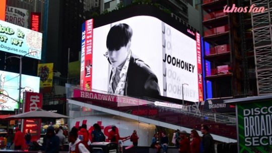 Celebration De L Anniversaire De Monsta X Jooheon New York Times Square Grande Decoration De Panneau D Affichage K Pop News Insde Fr