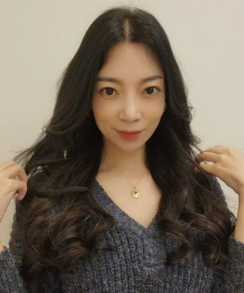 &amp;#39;The Glory&amp;#39;Cha Joo-youngs exponierter Szene-Ersatz?... Model Lee Do ...