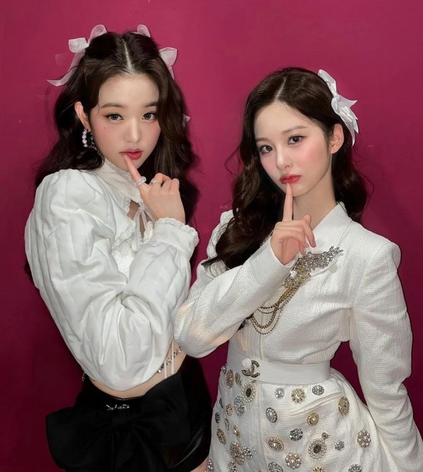 IVEの写真チャン・ウォニョン、NMIXX Sullyoon Togetherが