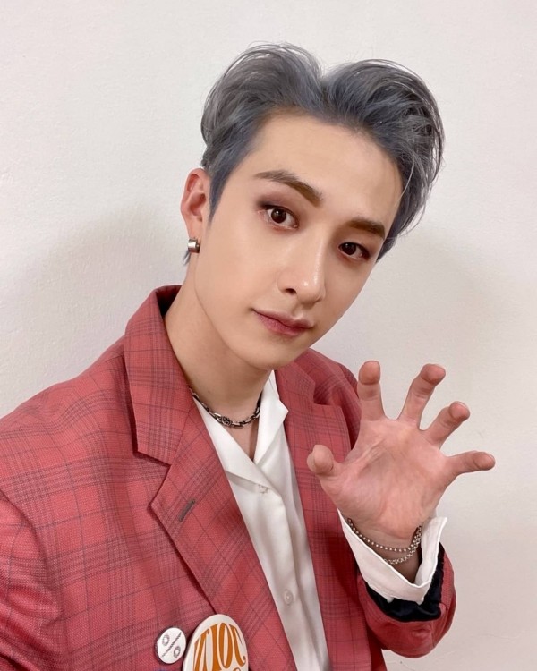 Stray Kids Bang Chan Net Worth 2022 「MANIAC」の歌手はどのくらい裕福になりましたか? K Pop